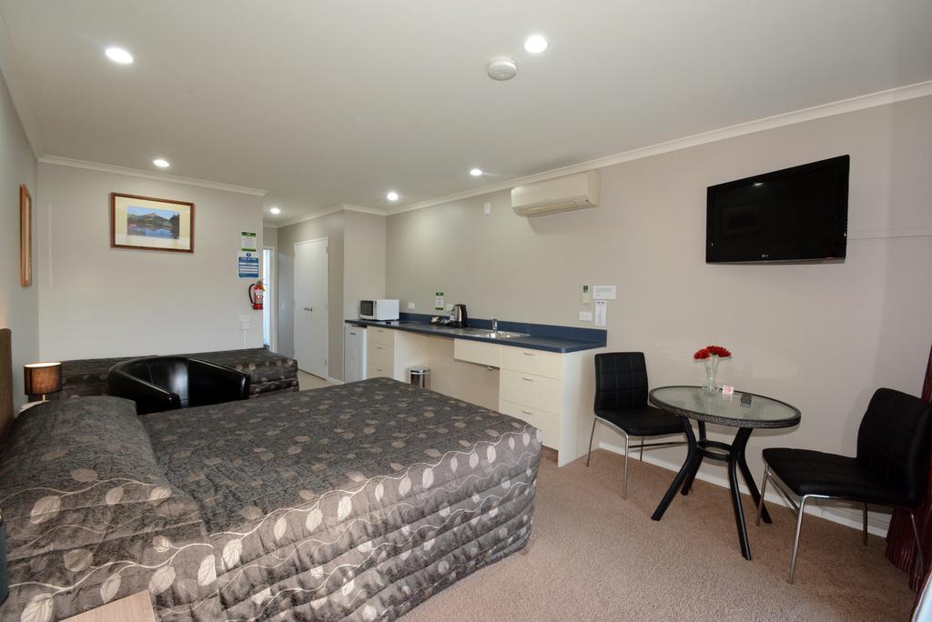 Otago Peninsula Motel Portobello Екстериор снимка