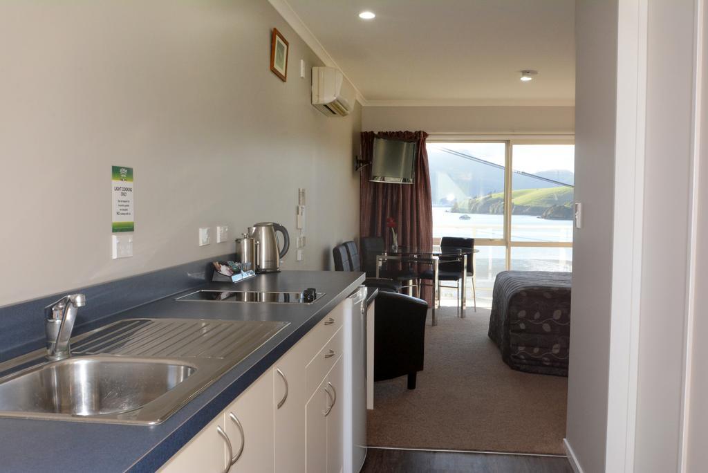 Otago Peninsula Motel Portobello Екстериор снимка